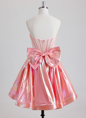 Ball-Gown/Princess Sweetheart Short Metallic Homecoming Dress With Bow